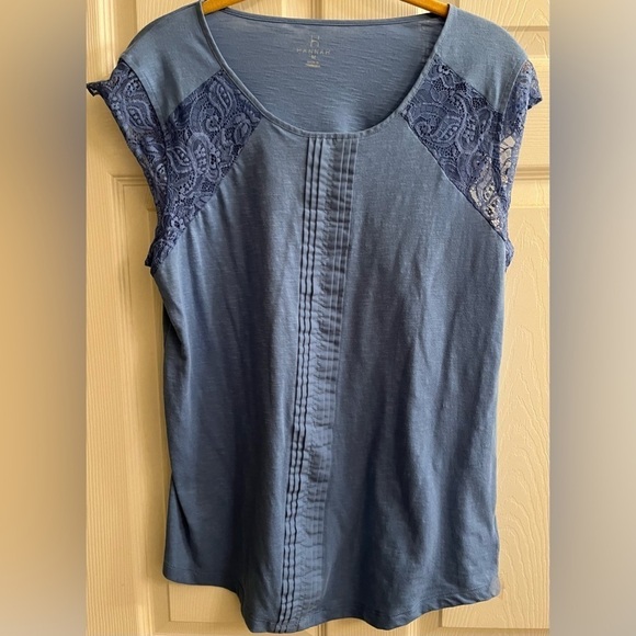 HANNAH~BLUE~W~LACE~BLOUSE~MEDIUM - Picture 1 of 7